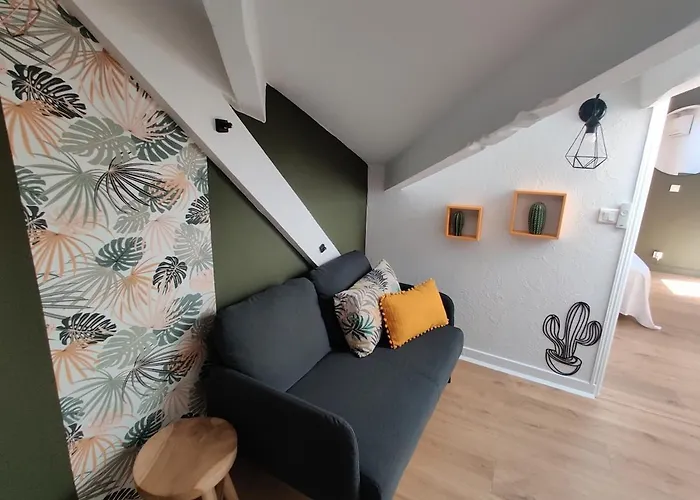 Charming Flat - Nice Port
